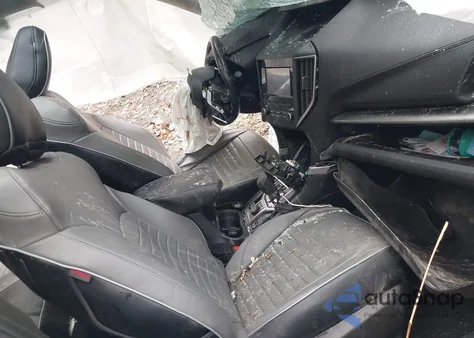 2020 Subaru Forester Premium z USA, uszkodzony, nr VIN JF2SKAJCXLH421636